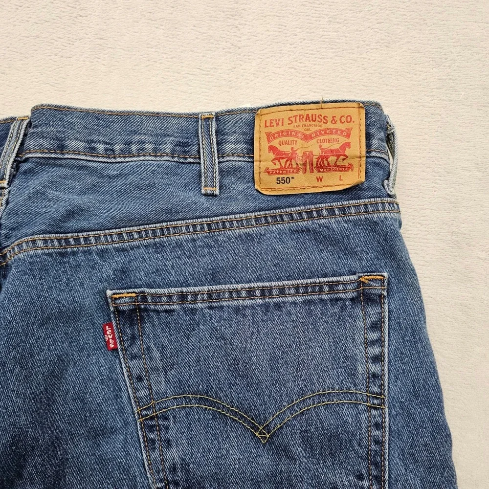 Levi's 550 Relaxed Fit Jeans Mens 44x29 (46x30) Blue Denim Cotton Classic Baggy